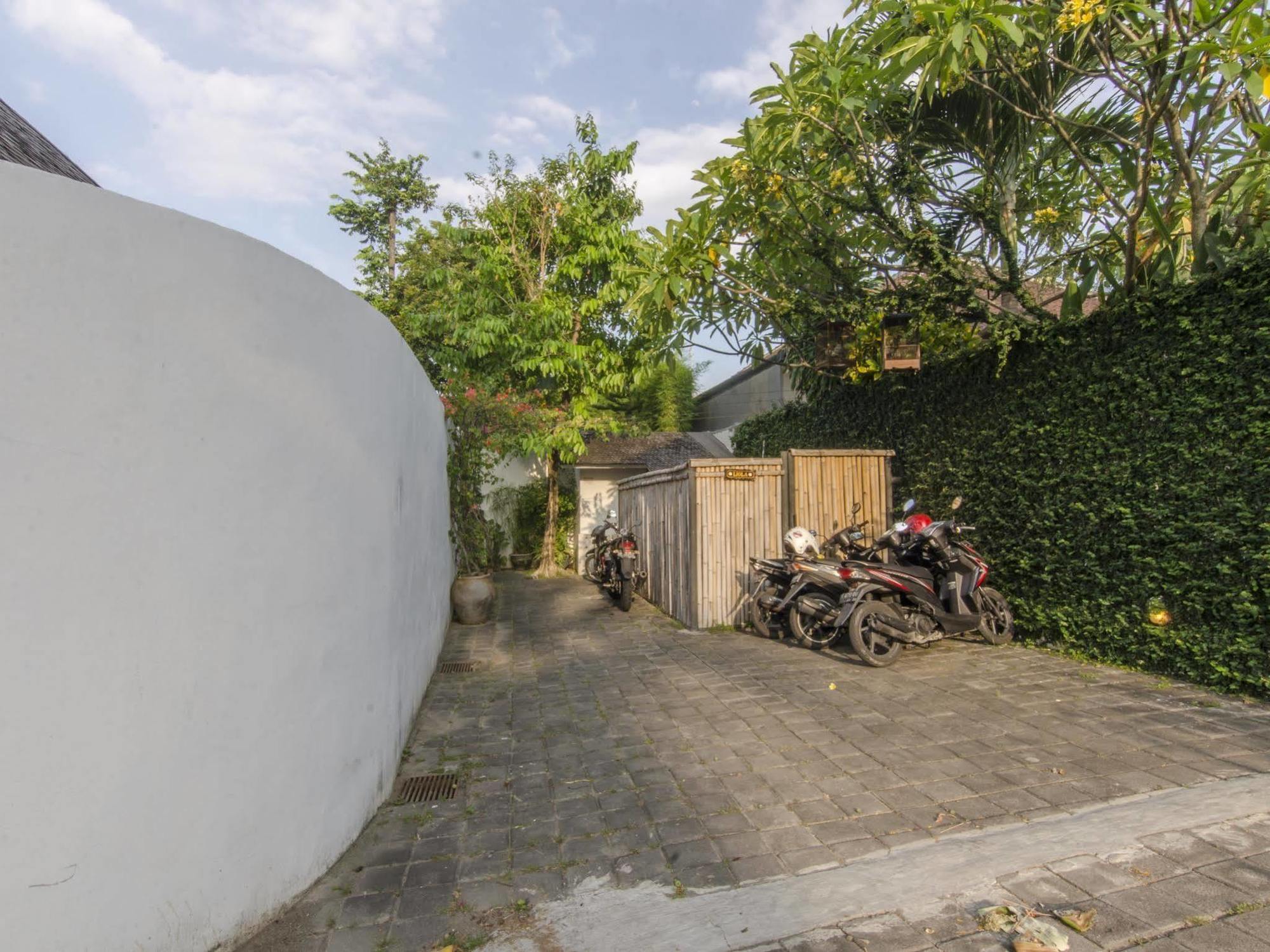 Villa Liola By Exotiq Villa Holidays Seminyak  Bagian luar foto